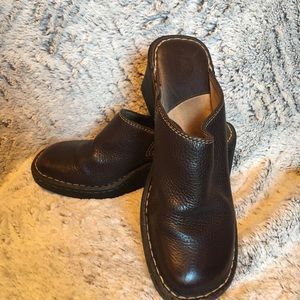 Brown Leather Bjorndal Clogs size 6.5